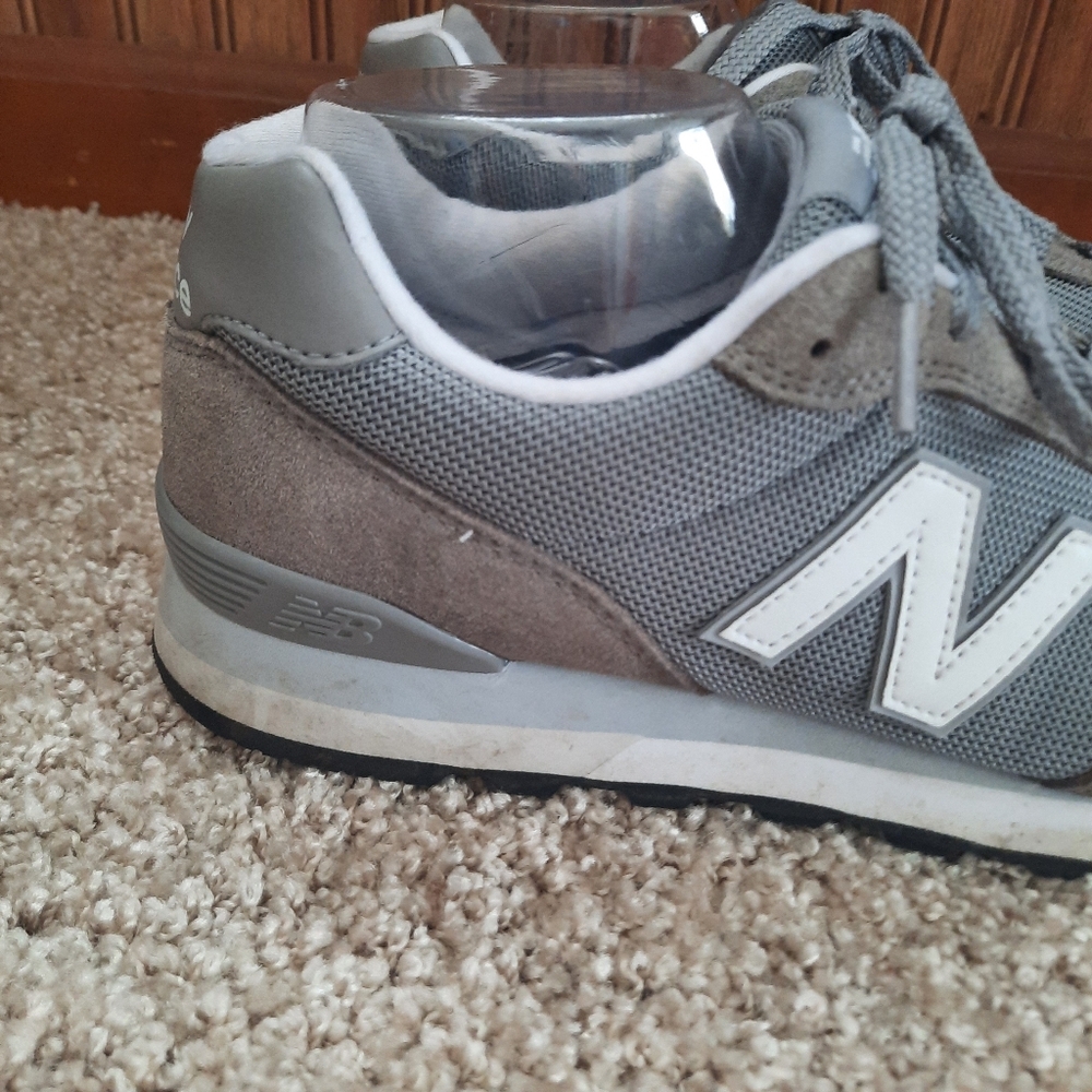 New Balance 515 V3 Lifestyle Runner Grey Retro Style Suede Mesh Sneakers Size 11 - Picture 4 of 16